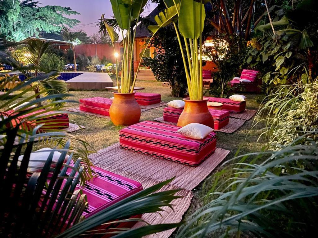 Le Kentia Hotel Lomé Exterior photo